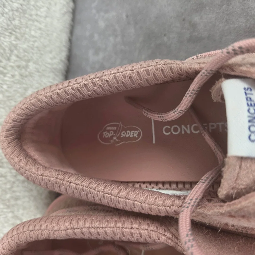 Sperry x Concepts A/O 3-Eye Cup Dawn Blush Pink Suede Boat Shoes STS25738 Mens 8